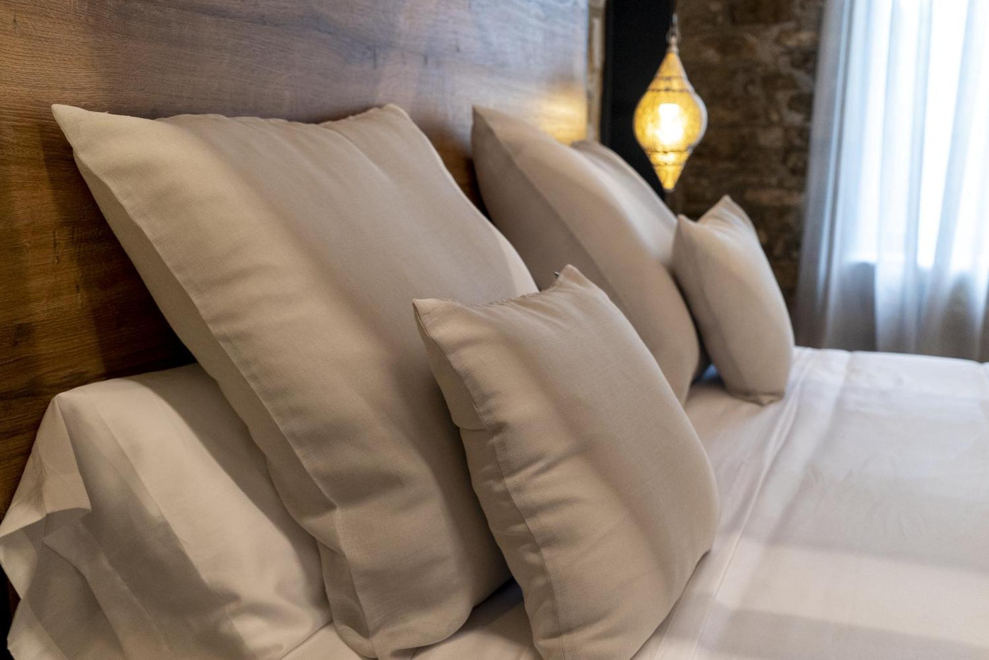 Les Quingles Hotel Calders Buitenkant foto