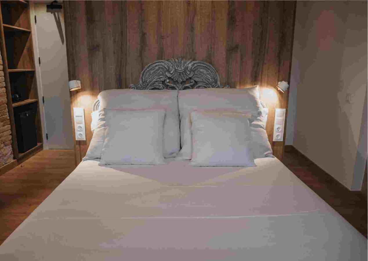 Les Quingles Hotel Calders Buitenkant foto